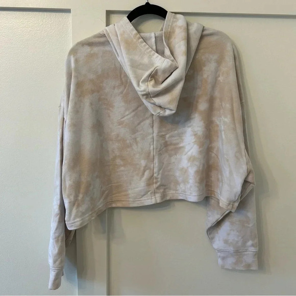 Fabletics Eco Conscious Pullover in Honey Milk Magma Size L Cropped Hoodie - Picture 4 of 8